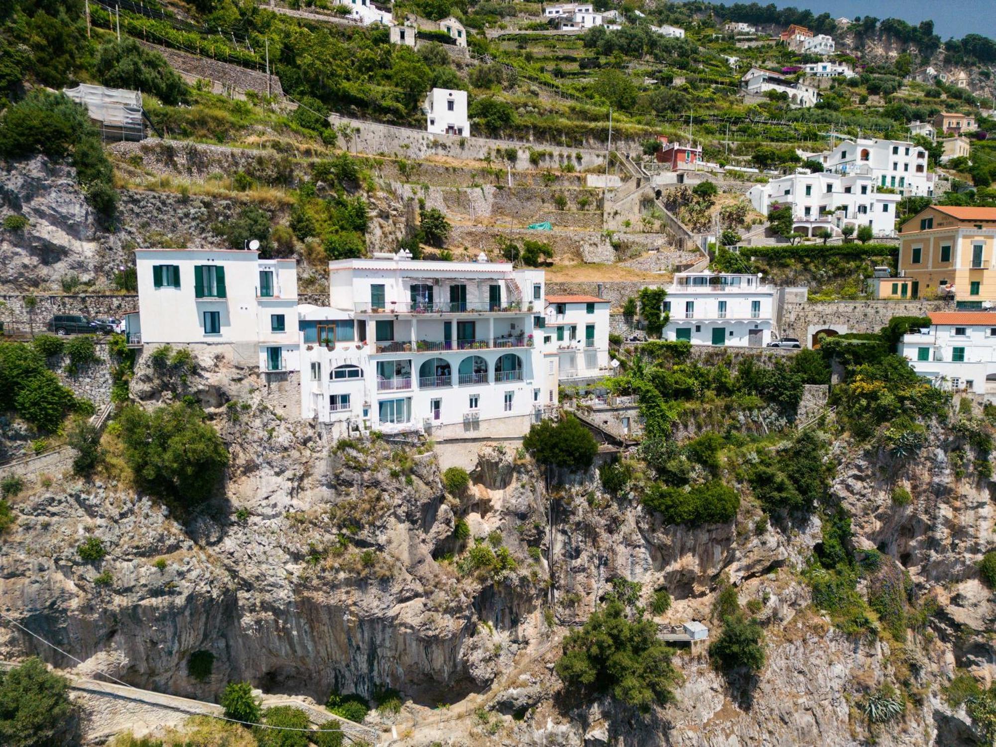 La Dimora Del Maestro Bed & Breakfast Amalfi Exterior photo
